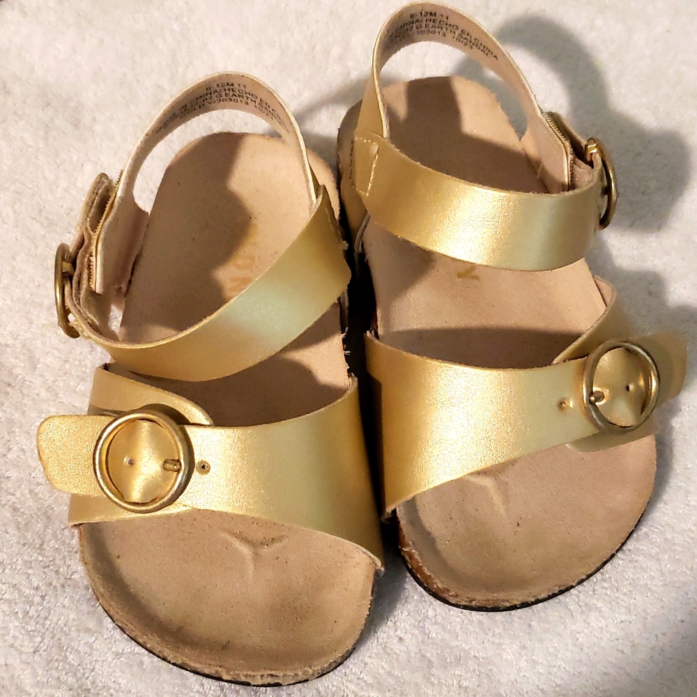 6-12m gold sandals  *